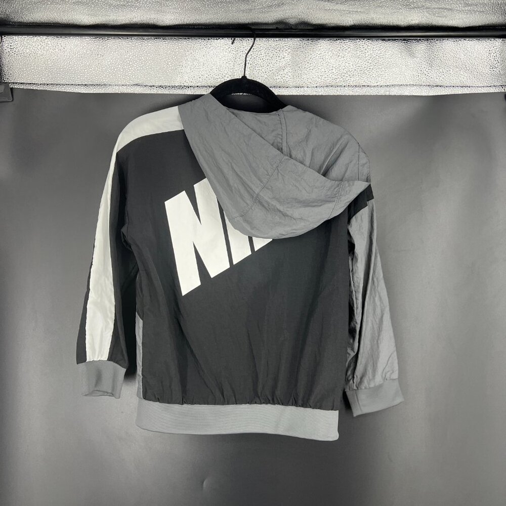Nike jacket/windbreaker - Picture 5 of 8